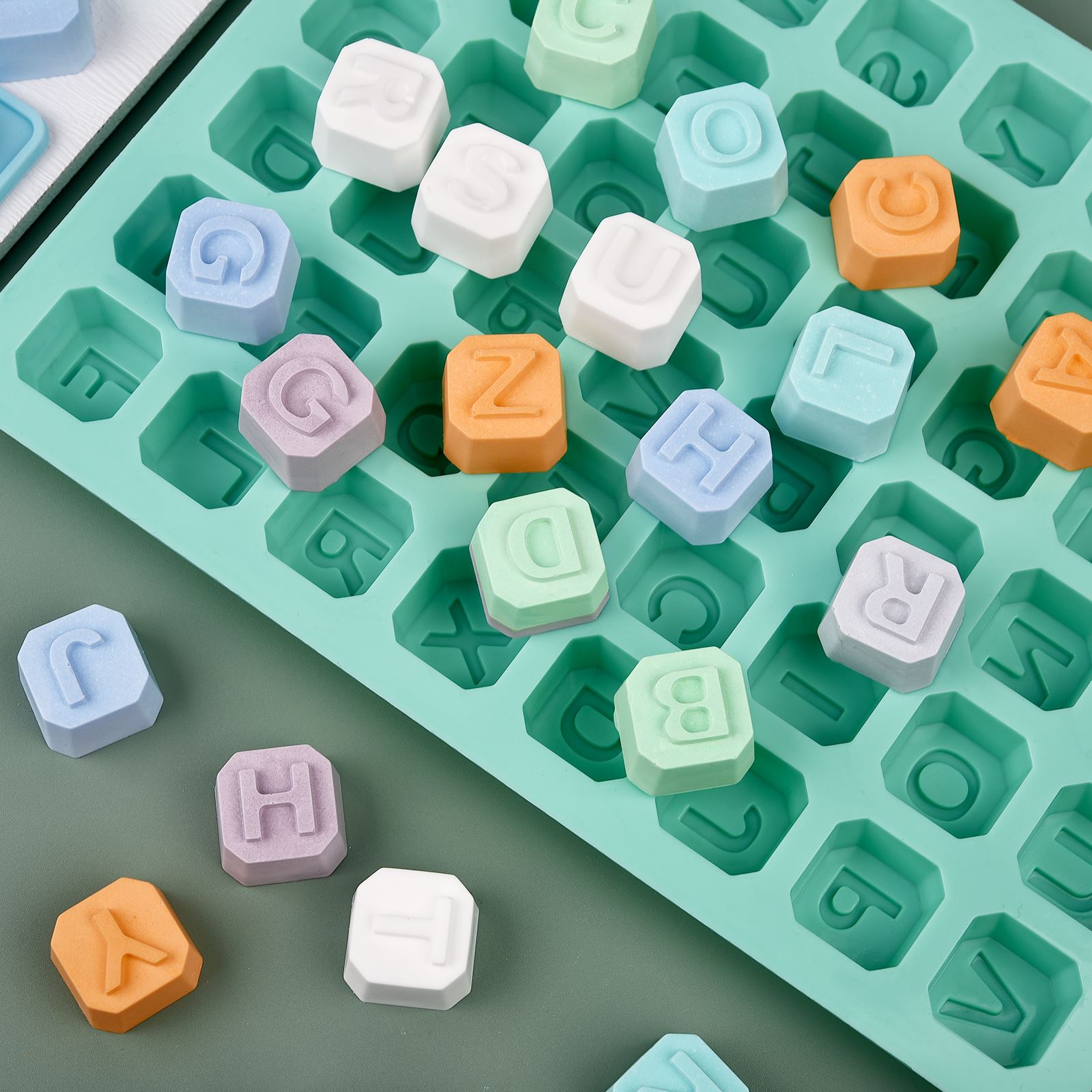 48 Letter Enghish Alphabet let - Soap Making Supplies recension och pris